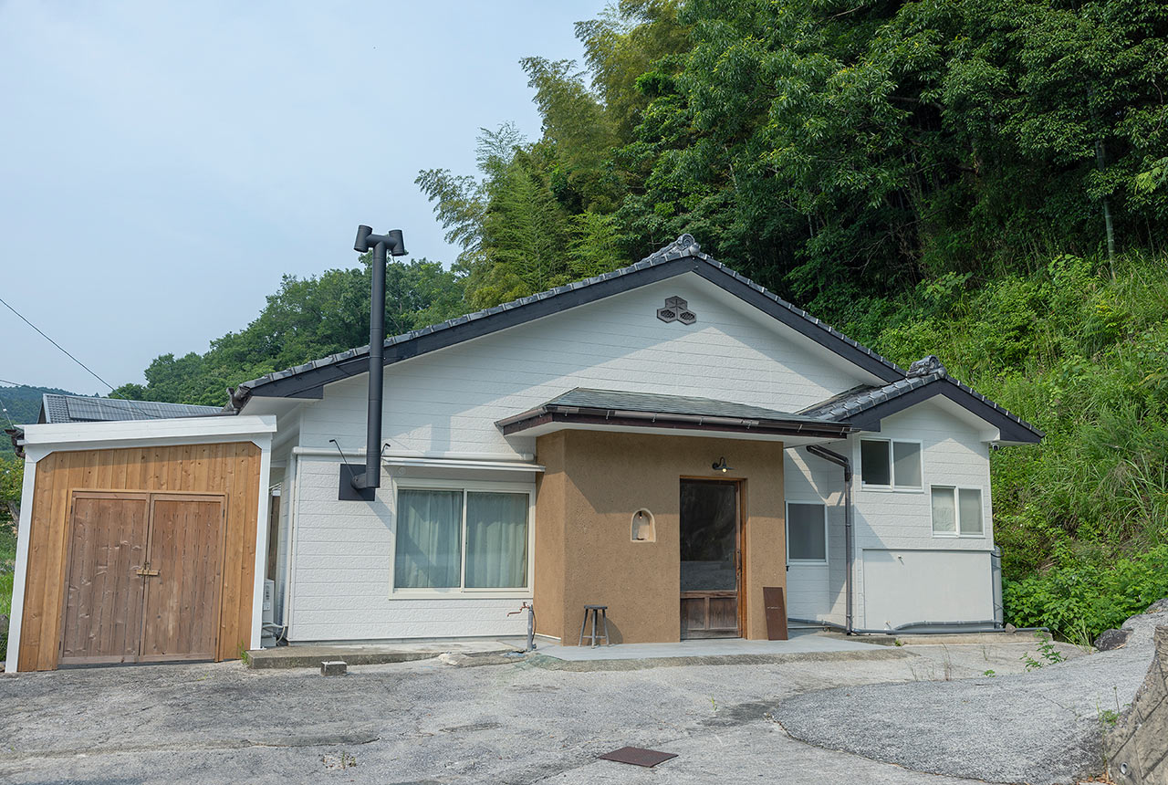 一棟貸しの宿〈matai〉の外観