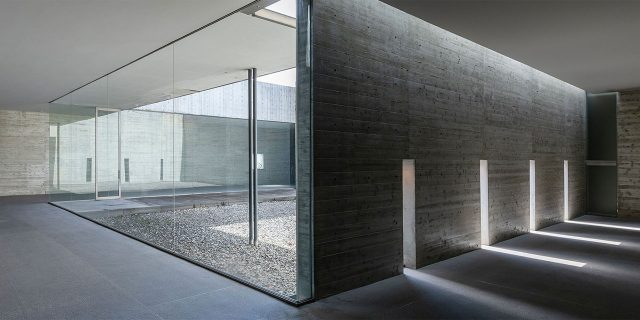 風の丘葬斎場