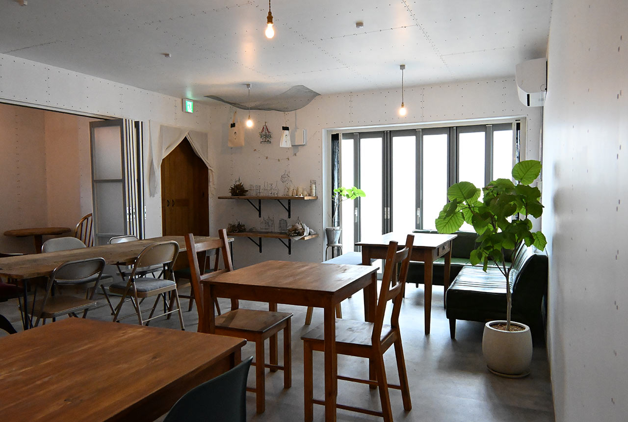 〈Remplir〉の店内