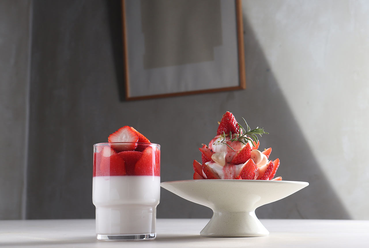 〈10 COFFEE BREWERS〉のスイーツ2品