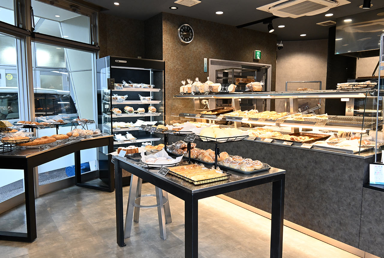 〈ACLOBATICS BREAD＆ESPRESSO〉の店内