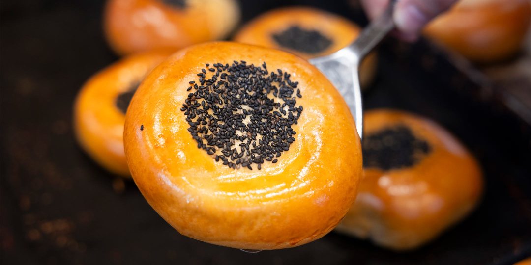 〈おひげのぱんやさん〉の「しあわせ あんぱん」