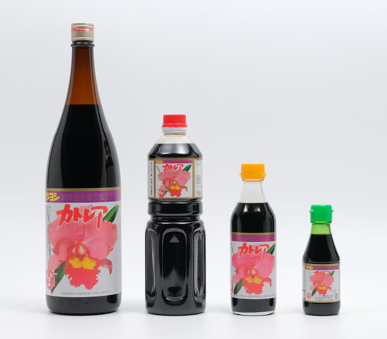 〈フジヨシ醤油〉の４サイズのカトレア醤油