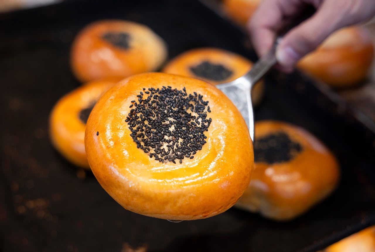 〈おひげのぱんやさん〉の「しあわせ あんぱん」