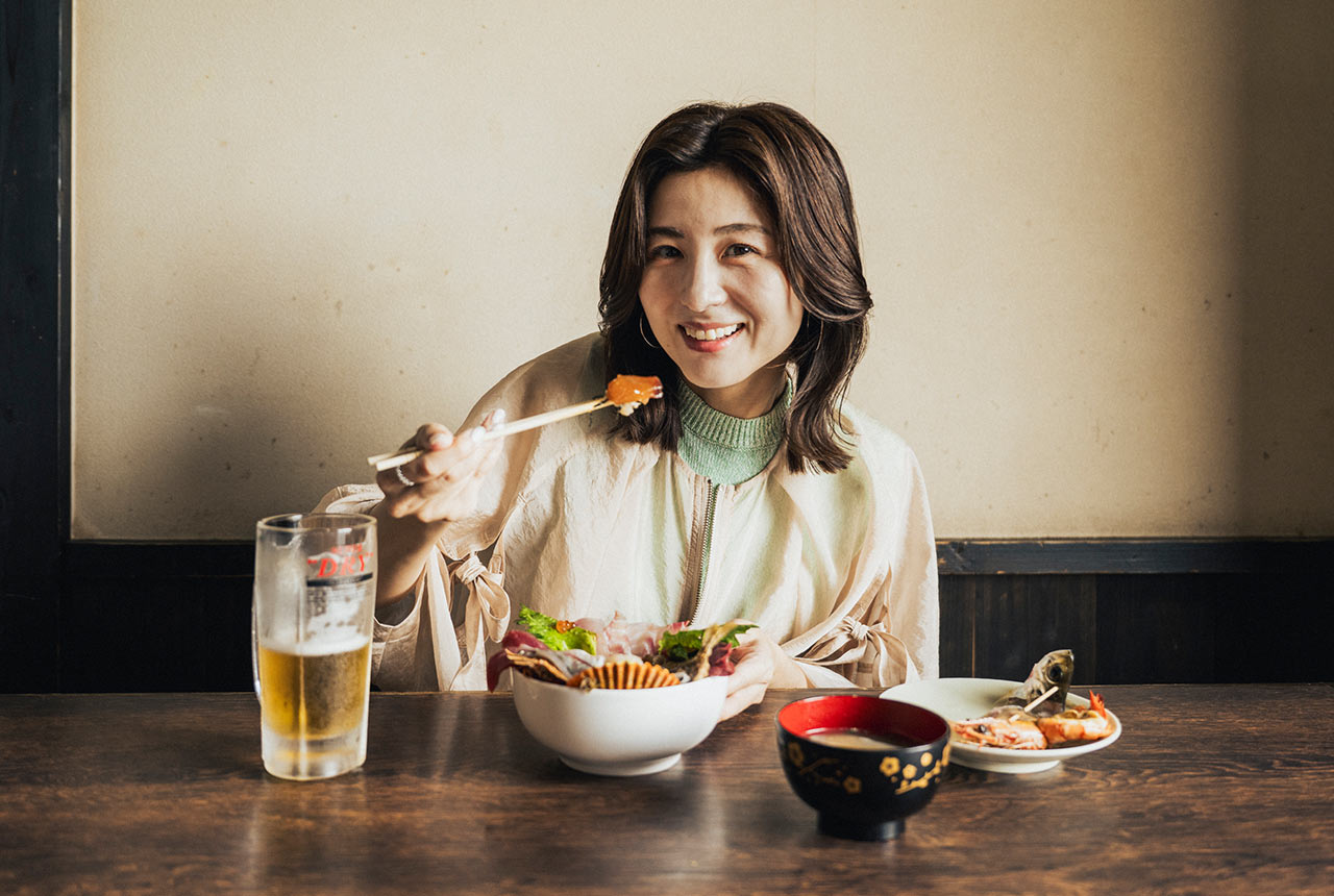 海鮮丼を味わい中